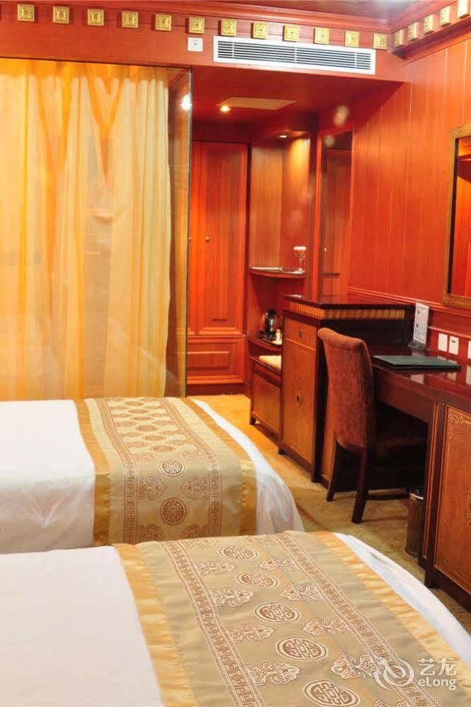 Yak Hotel Лхаса Экстерьер фото