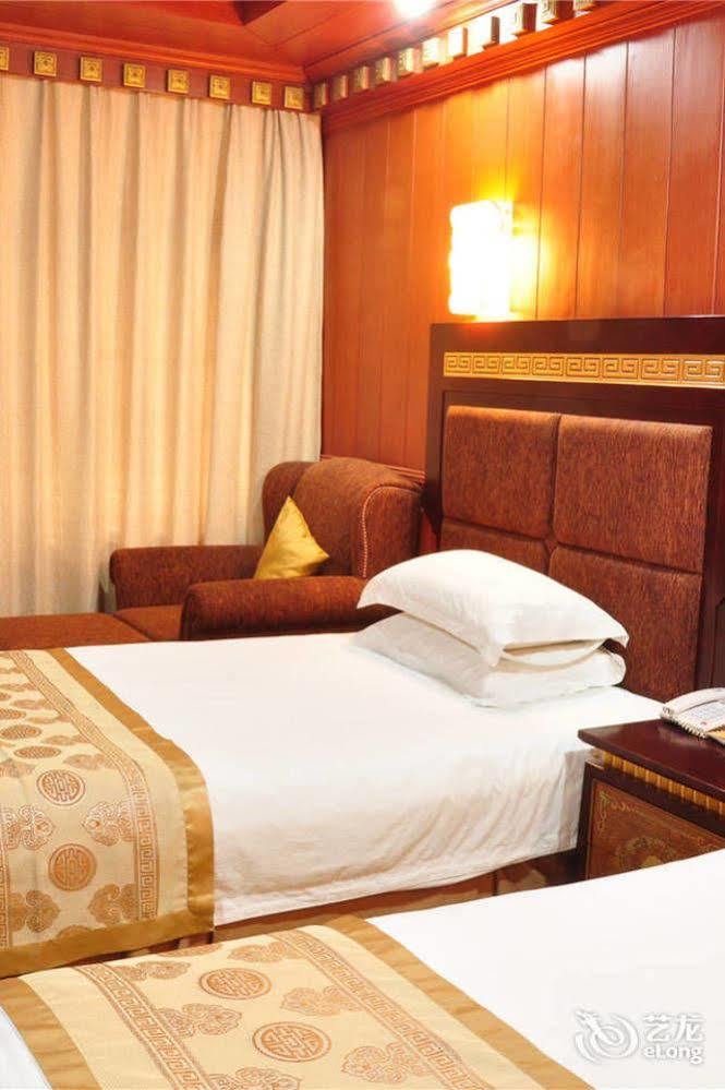 Yak Hotel Лхаса Экстерьер фото
